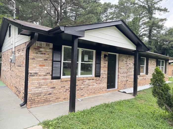 1775 Highpoint Rd - Photo 2 of 16