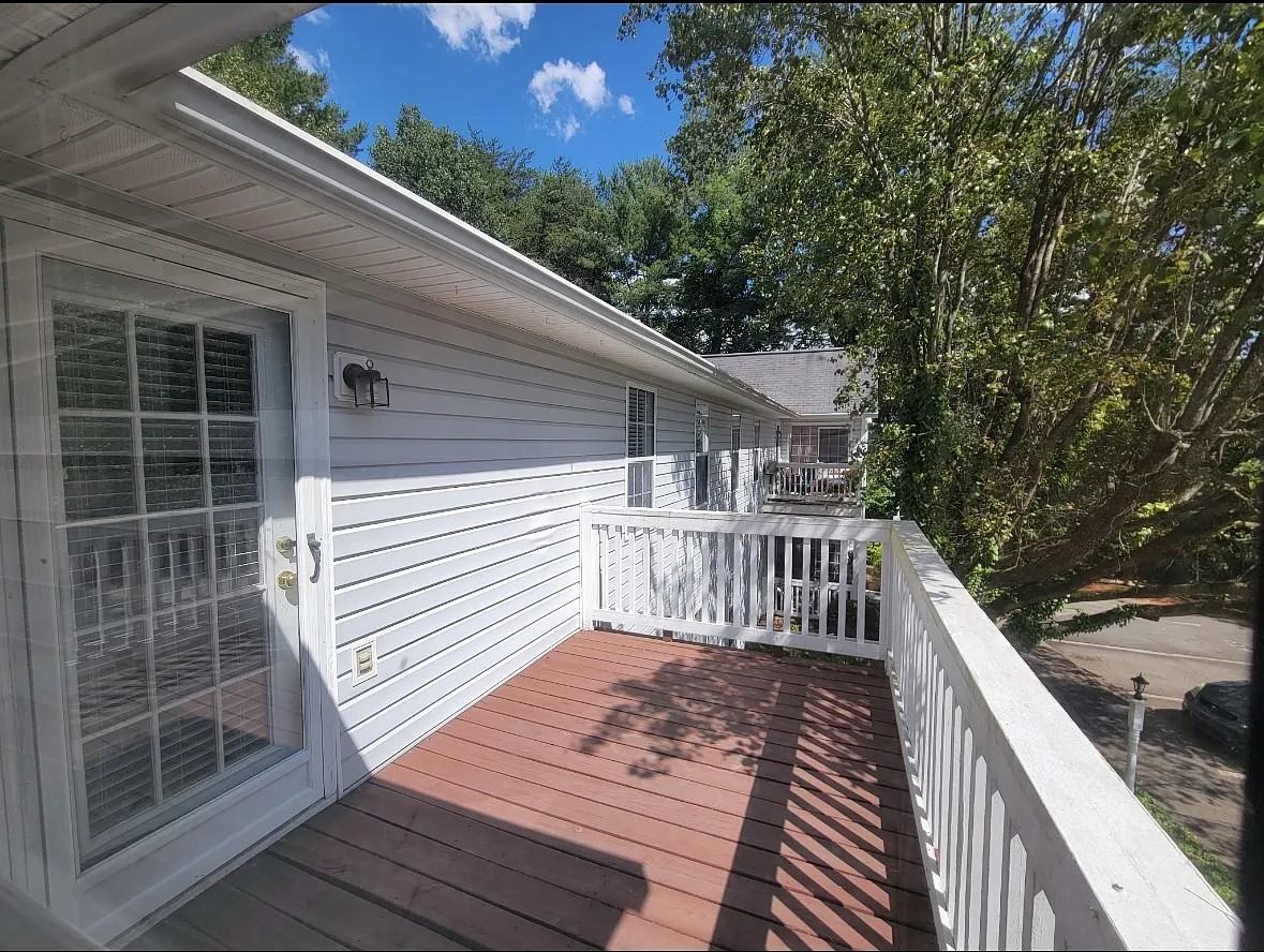 675 Balfour Rd - Photo 5 of 9