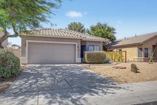 8868 W Laurel Ln - Photo 1 of 1
