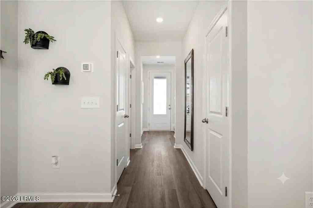 7 Whispering Oaks Cir - Photo 3 of 26