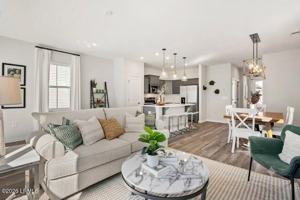 featured image of 7 Whispering Oaks Cir