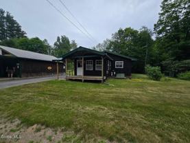 13 Lincoln Ln - Photo 1 of 1