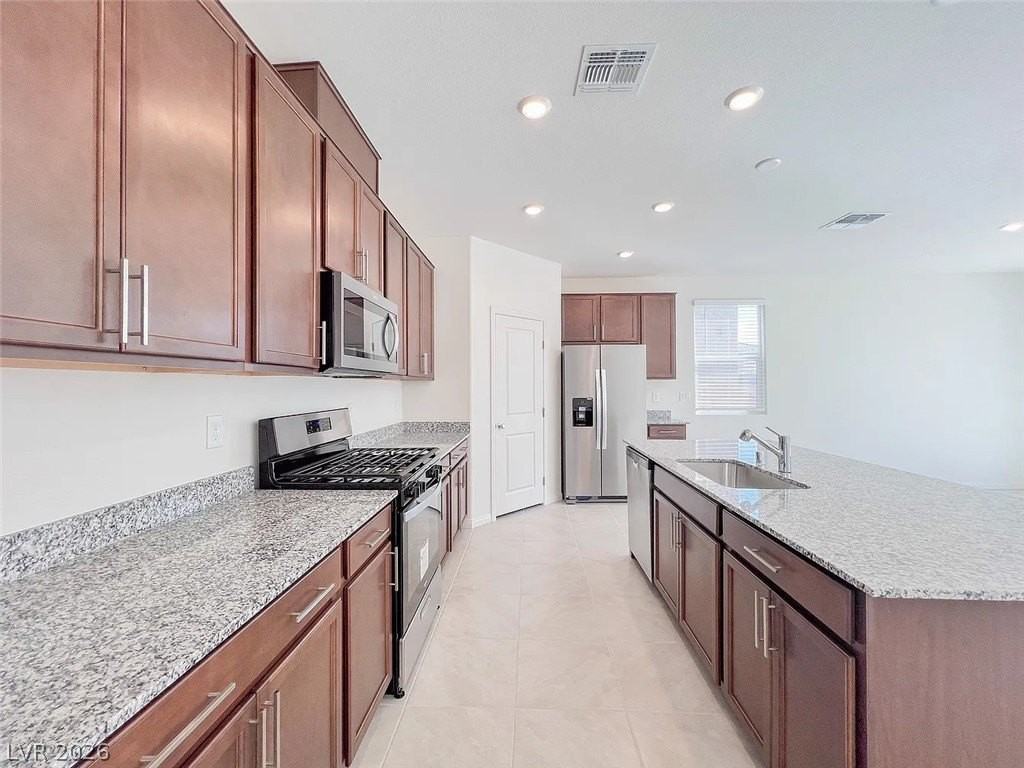 4185 Juniper Pear Ave - Photo 3 of 15