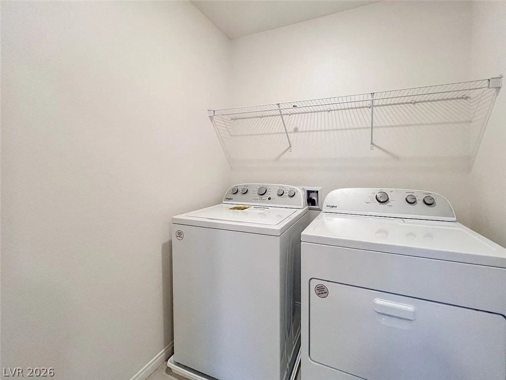 4185 Juniper Pear Ave - Photo 5 of 15