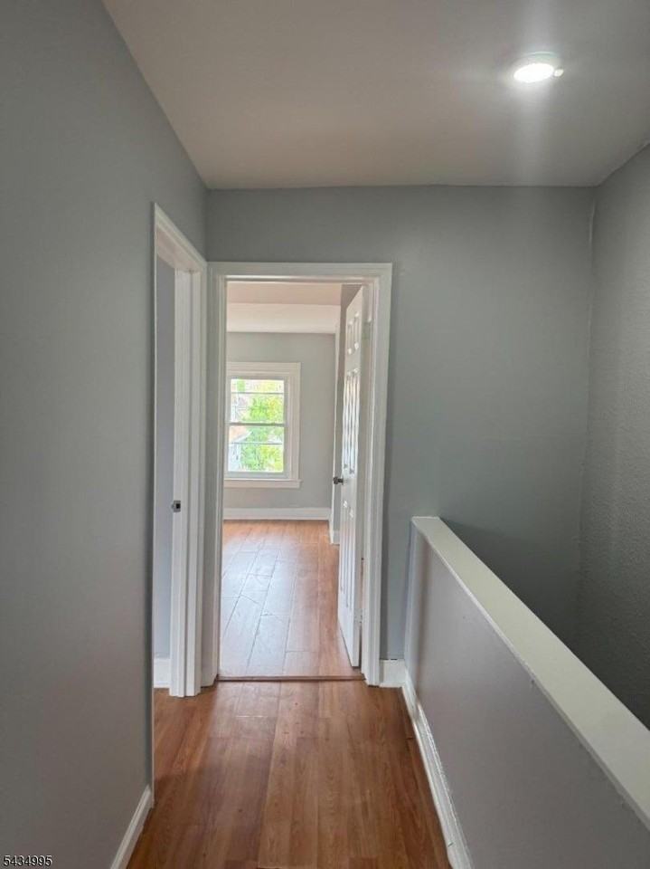 105 N Munn Ave - Photo 4 of 13