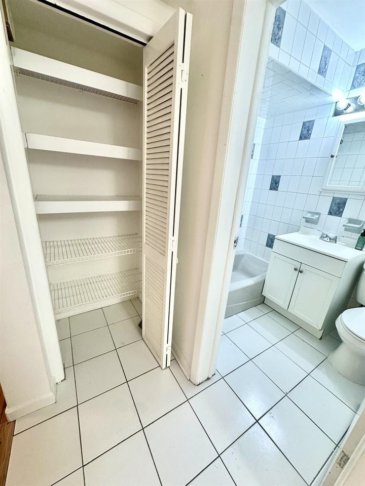 247 Clendenny Ave #1DUPLEX - Photo 6 of 14