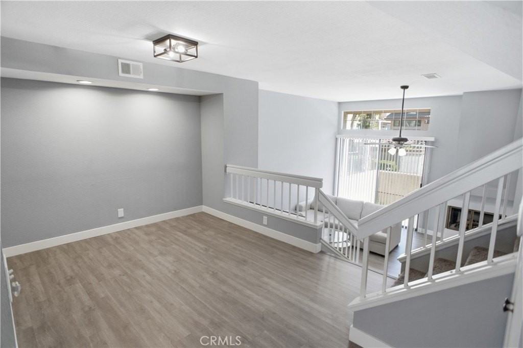 24 Rock Cliff Pl - Photo 4 of 24