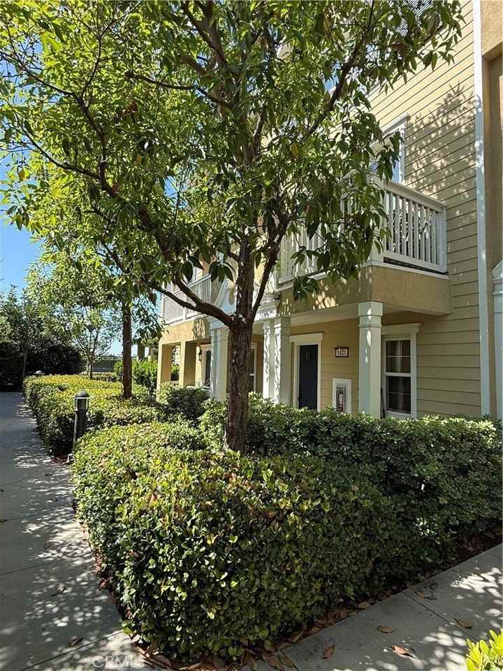 1421 Abelia - Photo 2 of 8