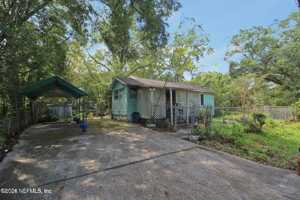 featured image of 3368 Columbus Ave