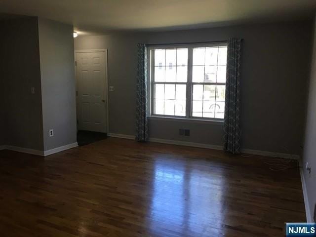 54 Arch St - Photo 2 of 14