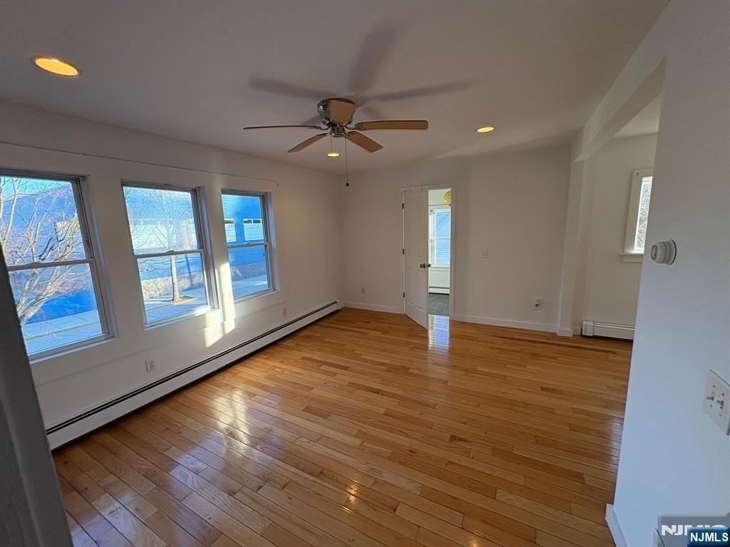 580 Chestnut Ave - Photo 3 of 10
