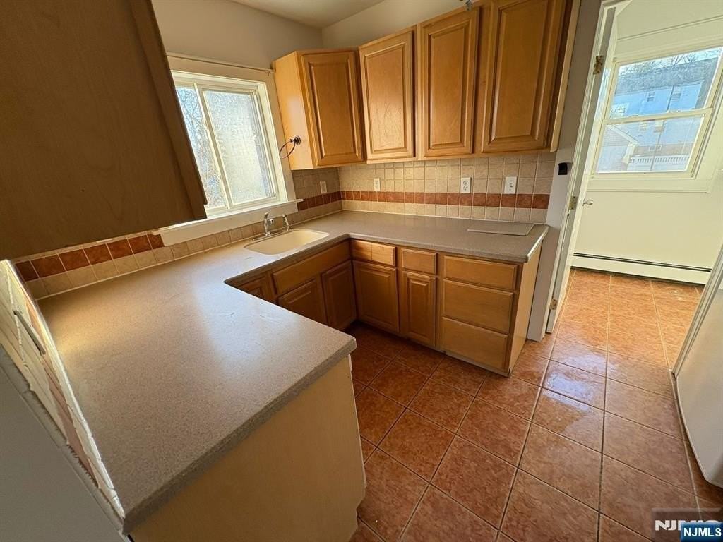 580 Chestnut Ave - Photo 7 of 10