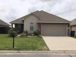 featured image of 121 Merrydale Ln