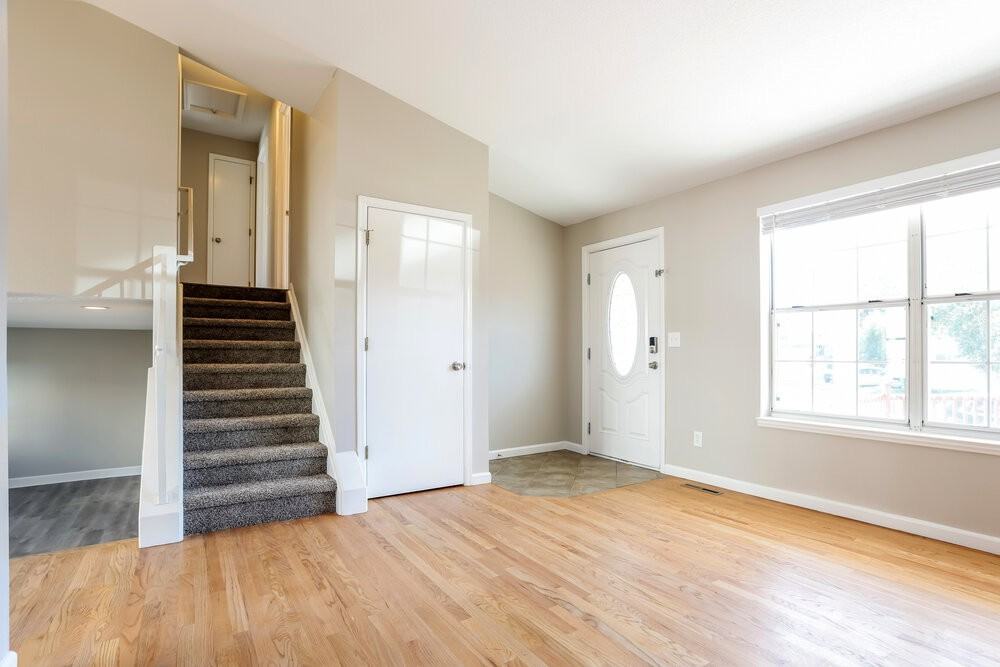 16393 Goldenrod Way - Photo 7 of 19