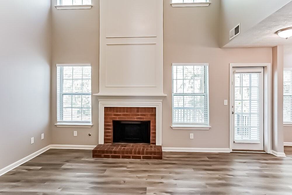 7144 Springchase Way - Photo 4 of 17