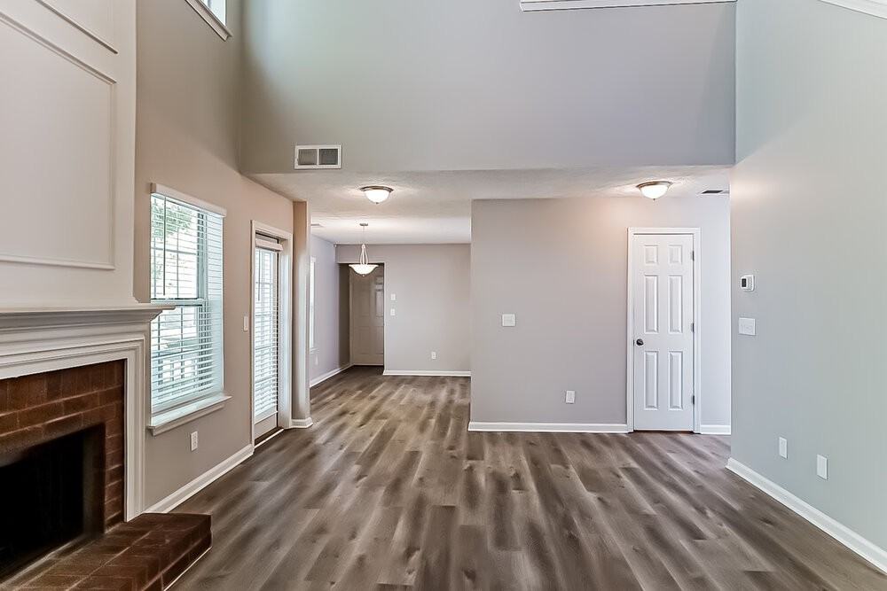 7144 Springchase Way - Photo 5 of 17