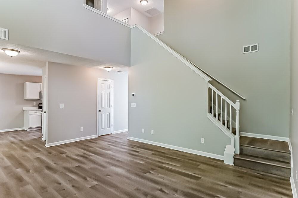 7144 Springchase Way - Photo 6 of 17