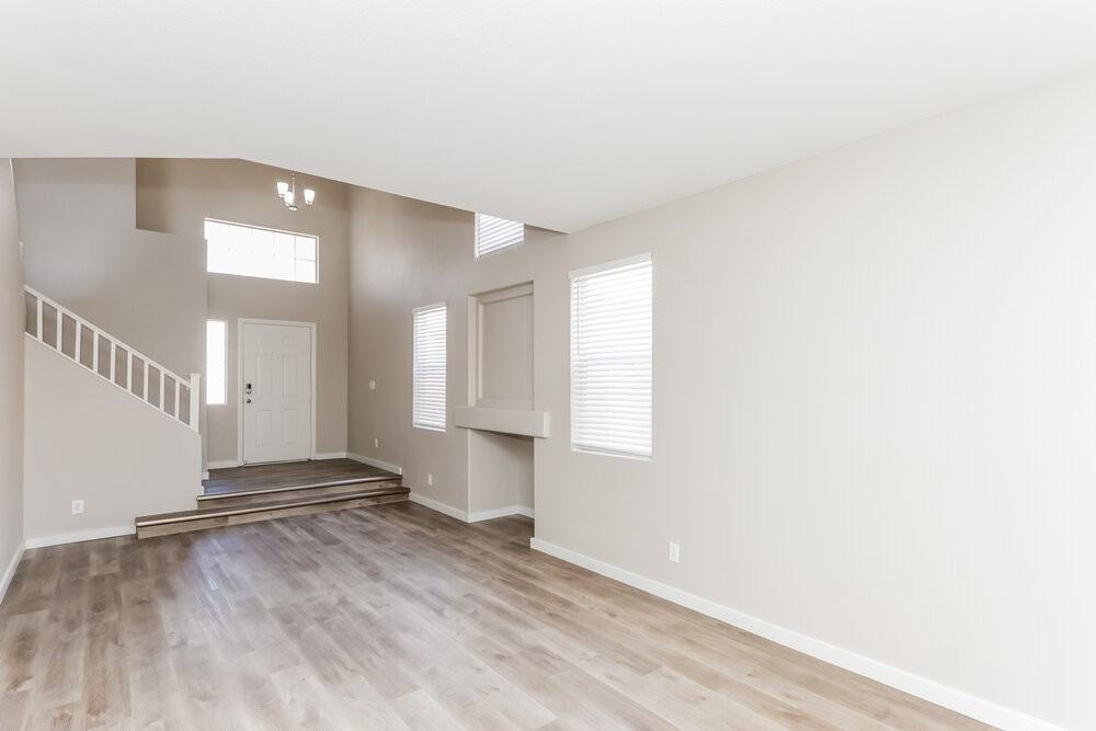 111 Willow Dove Ave - Photo 6 of 17