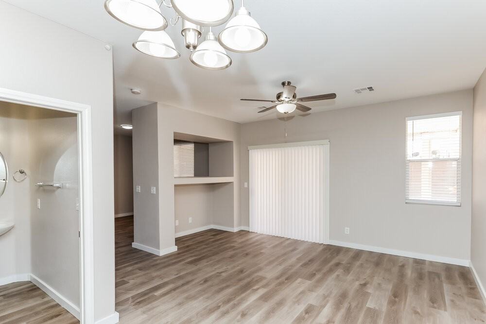 111 Willow Dove Ave - Photo 7 of 17