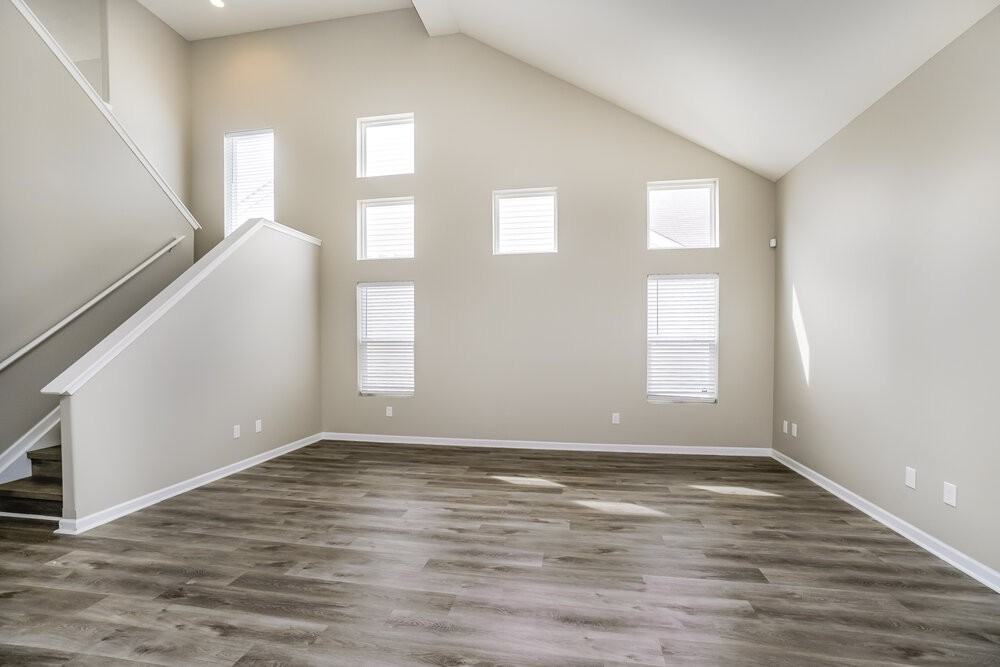 5694 Alliance Way - Photo 7 of 17