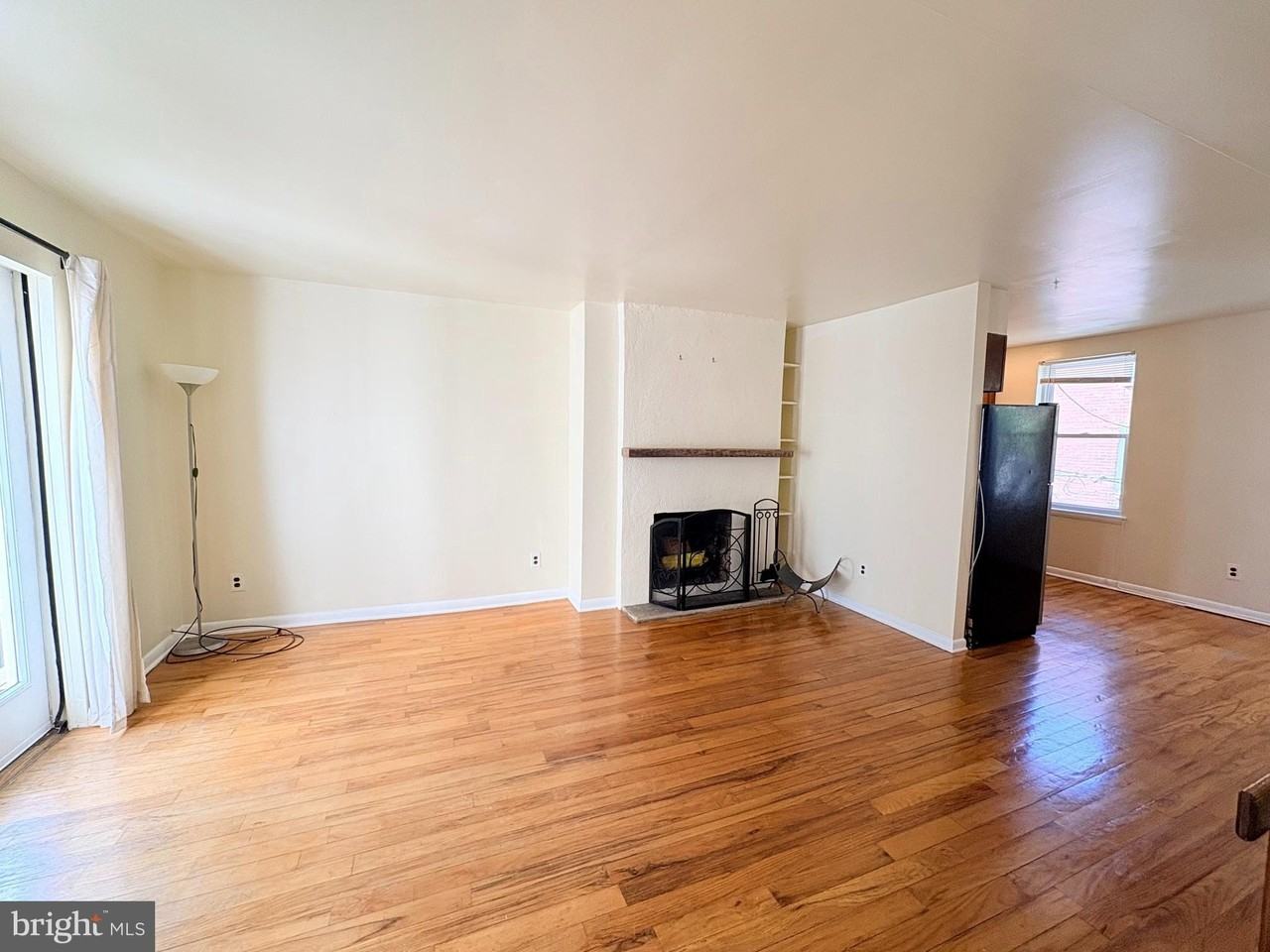 1512 Naudain St #2ndFL - Photo 5 of 18