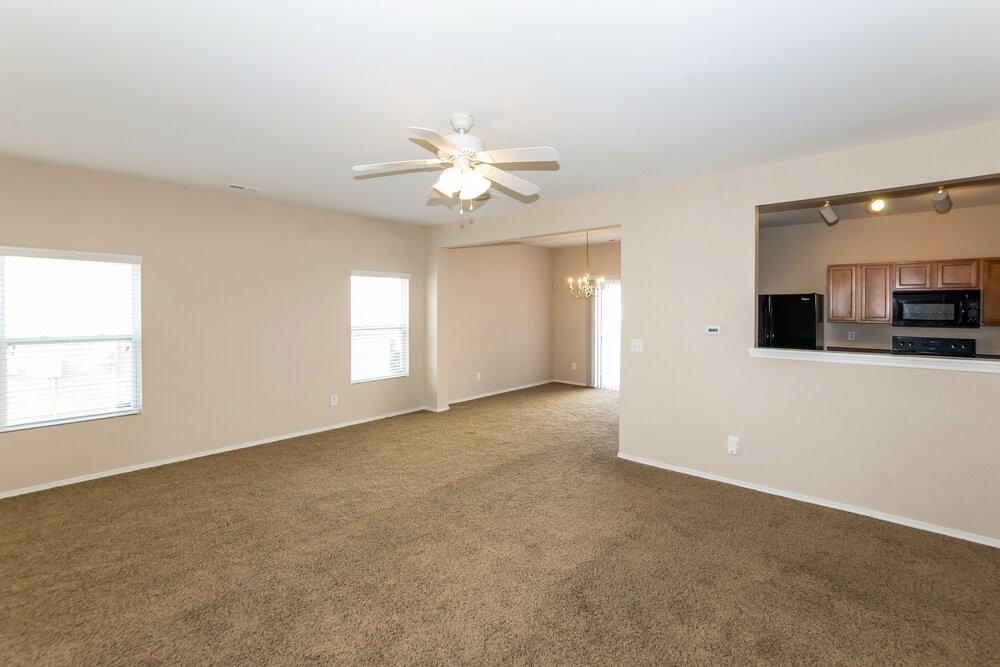8941 Chalkstone Rd - Photo 4 of 17
