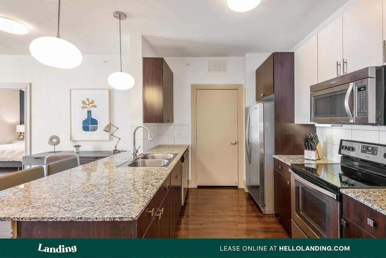 6426 Crystal Run - Photo 4 of 50