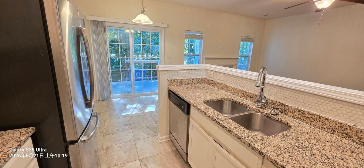168 Limerick Rd ##B - Photo 7 of 22