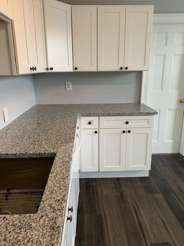 180 Williams St ##2 - Photo 6 of 11