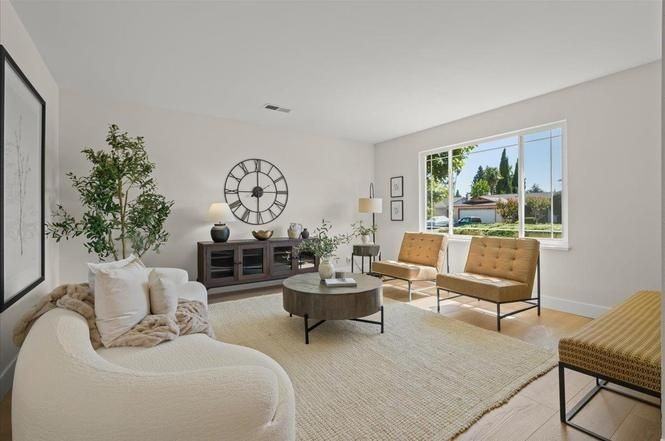 7631 Santa Paula Dr - Photo 3 of 20