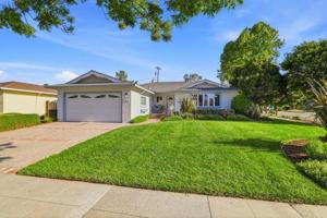 featured image of 1670 Andalusia Way