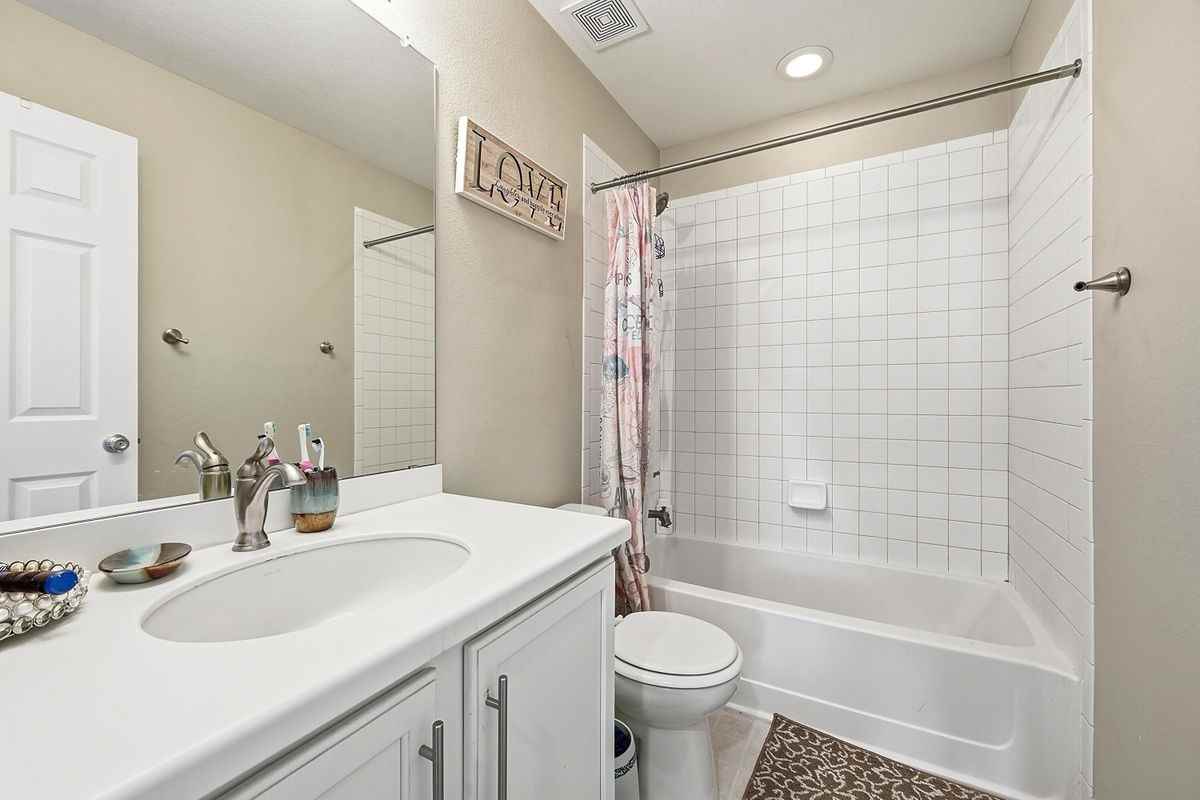 4988 S Wenatchee Cir - Photo 7 of 16