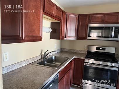 2173 Cypress Dr #E - Photo 2 of 8