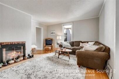 2712 Dupont Ave S #2 - Photo 5 of 19