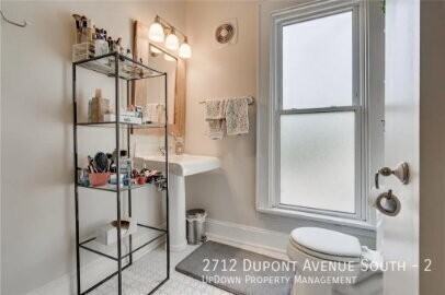 2712 Dupont Ave S #2 - Photo 7 of 19