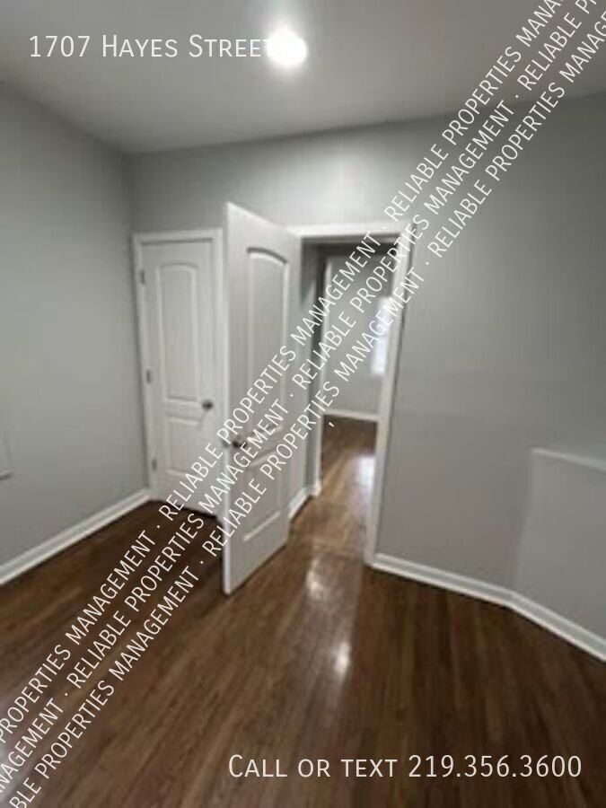 1707 Hayes St - Photo 3 of 22