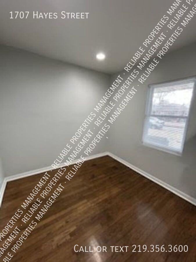 1707 Hayes St - Photo 4 of 22