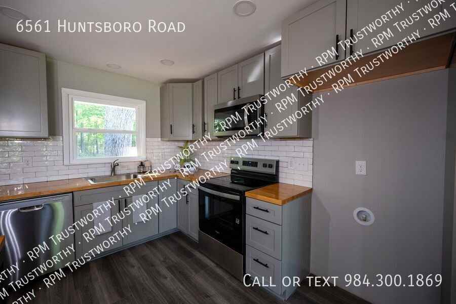 6561 Huntsboro Rd - Photo 4 of 50