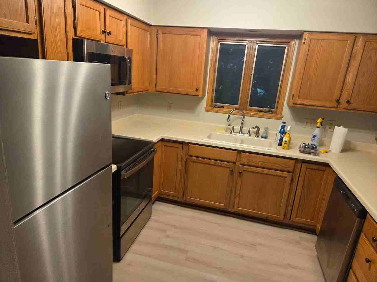 7335 Travertine Trl - Photo 3 of 10