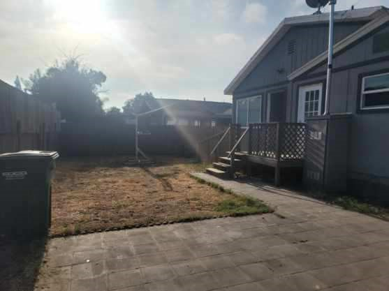 150 W Camden Ave - Photo 2 of 13