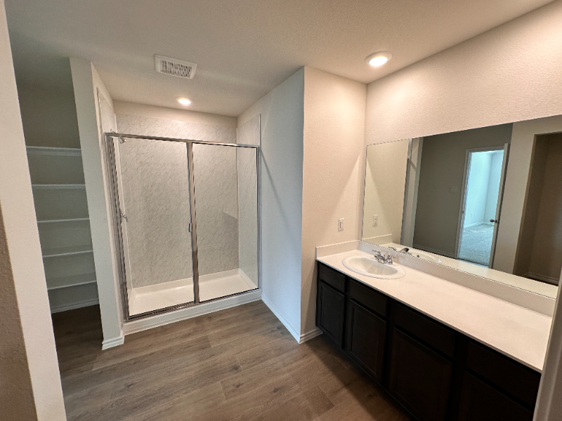 2330 Hydrangea Dr - Photo 6 of 26