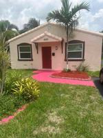featured image of 2439 Fillmore St #3