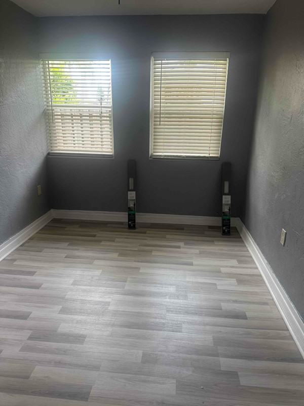 2439 Fillmore St #3 - Photo 2 of 4
