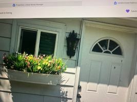 featured image of 171 W Broadway St