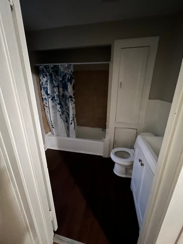 3930 Delmore Rd - Photo 2 of 4