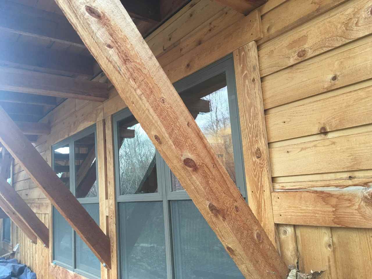 1305 S Church Ave - Photo 4 of 14