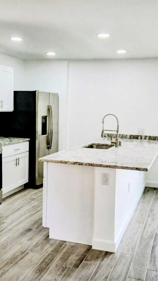 309 Shore Rd #C - Photo 2 of 6
