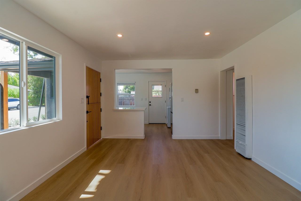 290 Walnut St #A101 - Photo 6 of 8