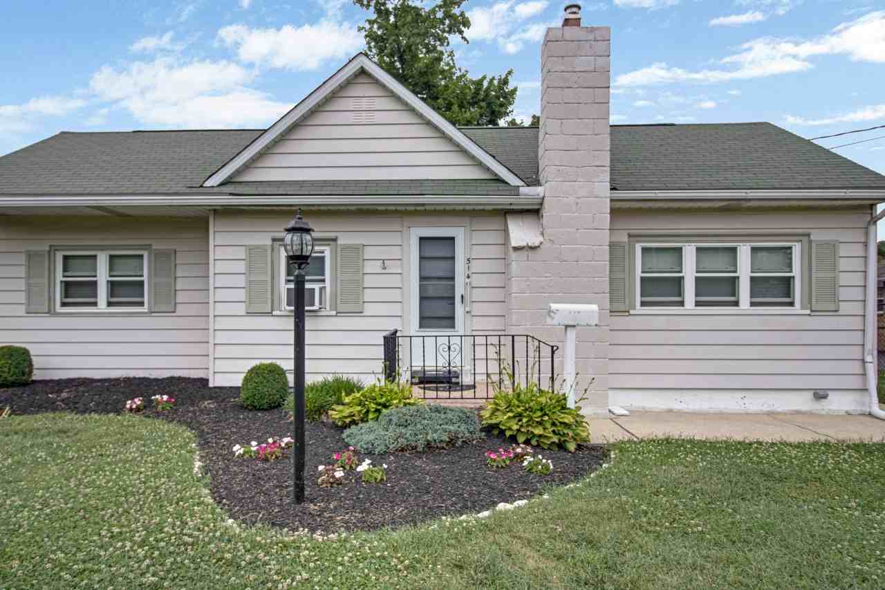 514 N Main St - Photo 4 of 19