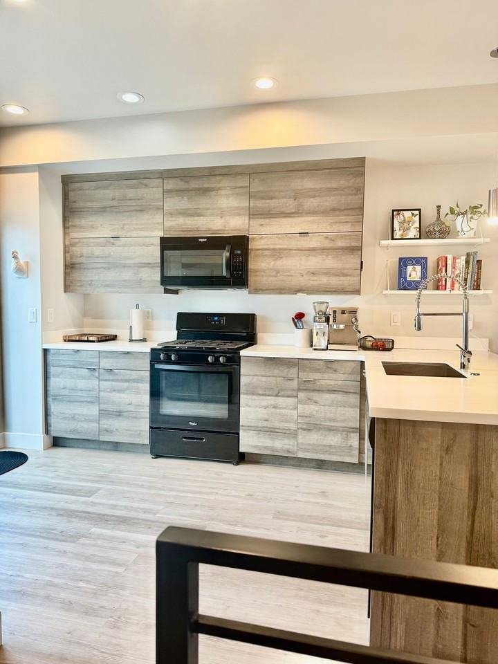 3467 W 63rd Pl - Photo 4 of 18